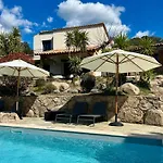 Amuri 4 Heated Swimming Pool *