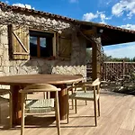 Amuri 4 Heated Swimming Pool * סוטה