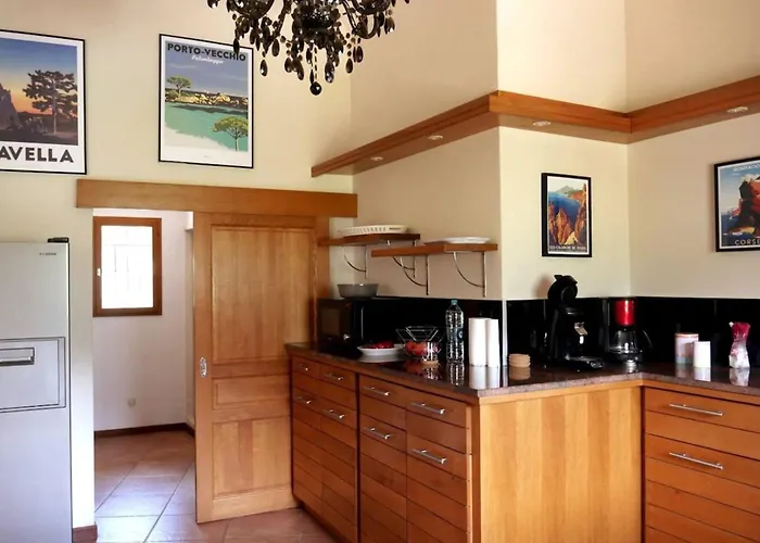 Amuri 4 Heated Swimming Pool